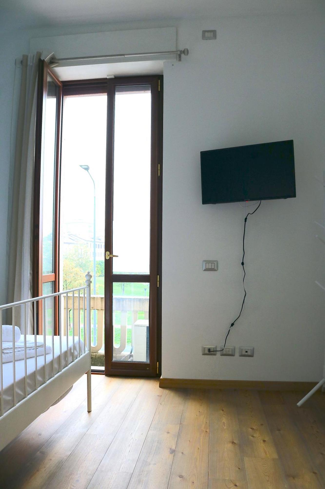 Lovely Navigli Studio With Balcony - Via Carlo Torre Mailand Exterior foto
